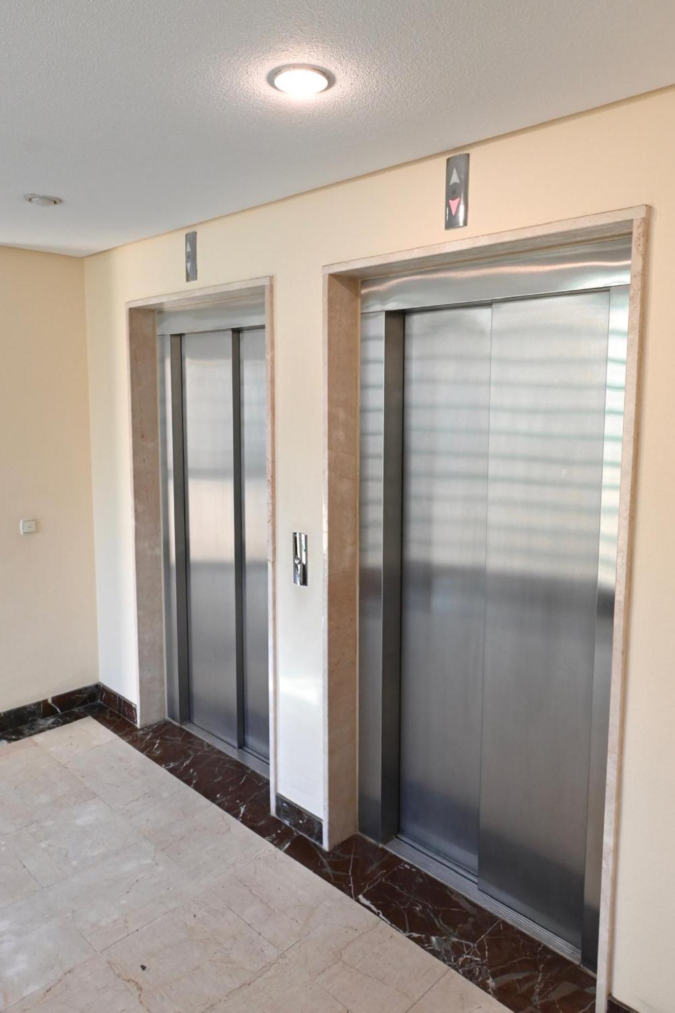 Centro Y Playa! Apartment Marbella Exterior photo